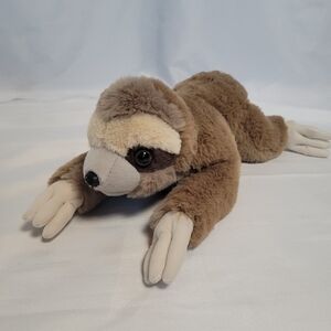 FAO Schwarz Baby Sloth Laying Plush Stuffed Animal 15"